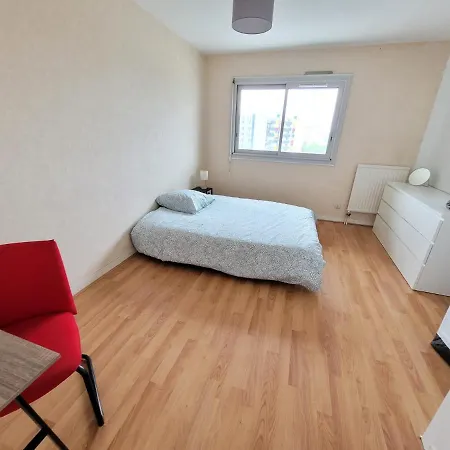 Superb T5 In Apartment Brest